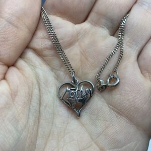 💛 925 Vintage Heart Mother Necklace